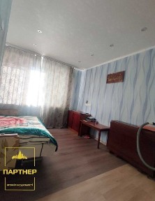 Однокімнатна квартира гостинка у Кременчуці по вулиці Київській