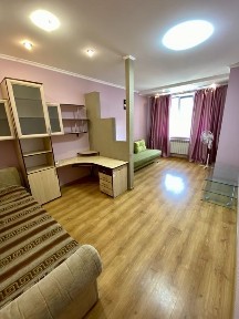 Здам 1 кв вул П Миру ( новобудова)