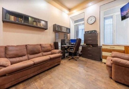 Продам велику 1к. квартиру, Нагірній р-н