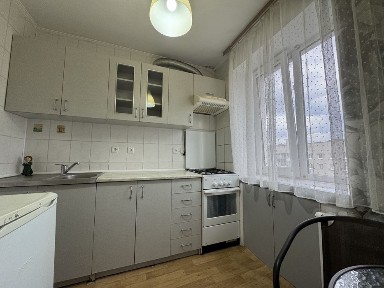 Оренда 1к квартири вул. Петлюри