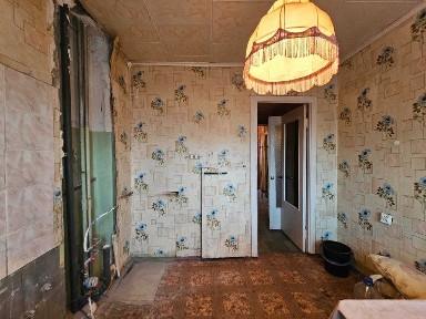 Продаётся трёхкомнатная чешка на Кирпичном, рядом с ул. Мерецкого