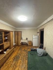 Київ, Дніпровський, вулиця Андрія Малишка 17