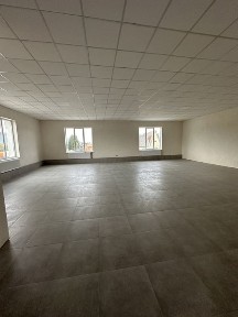 Комерційне приміщення 500 м²