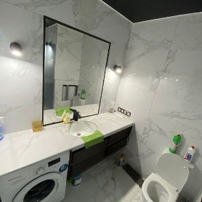 Новобудова за адресою Параджанова 9