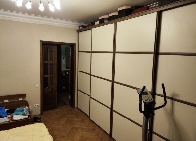 Харків, Холодногірський, Майдан Конституції 2/2