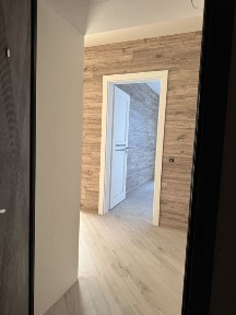 Трійка в Барселоні