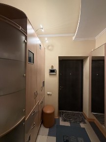 Продаж елітної 4 кім. кв Центр індивід. опалення та власне паркомісце