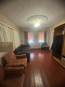 Продаж будинку р-н 40 магазин