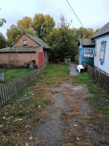 Продається затишний будинок