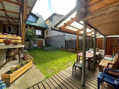 Два будинки в Карпатах для бізнесу або великої родини, Рахів