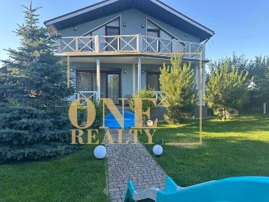 Продаж 3 поверх. будинку з ландшафтним дизайном в с. Щасливе БЕЗ%%%