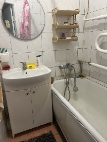 Продам 3х кімн квартиру на Раківці ( 2 поверх)