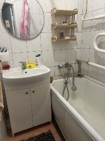 Продам 3х кімн квартиру на Раківці ( 2 поверх)