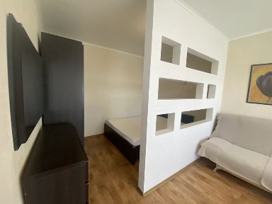 Сдам уютную 1к квартира Победа 6 пр Героев 23