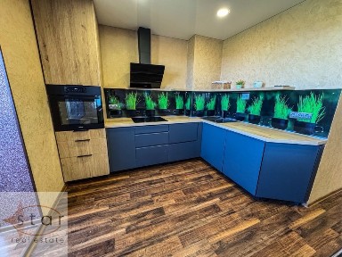 Продаж стильної квартири 97м2 з ремонтом. Єоселя, сертифікат