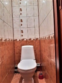 Сдам 1 кім Металлургів в цегляному будинку