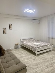 Квартира посуточно ( почасово) центр.