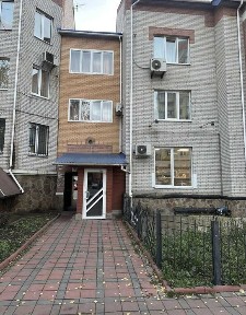 Здається комерційне приміщення на вул. Зодчих