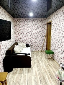 Продаётся уютная 2-комнатная квартира по проспекту Свободы.D.E.