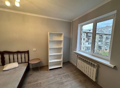 Дніпропетровська область, Дніпро, Індустріальний