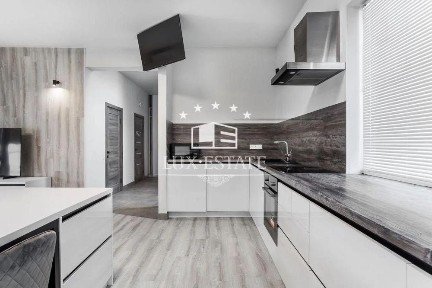 Аренда современного 2-этажного дома 145 м², 3 спальни с. Гатное. Без %