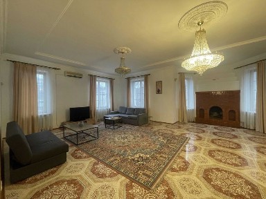 Без %. 420м2, 6 кім, газ, можливо під офіс