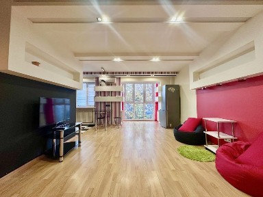 Київ, Шевченківський, вулиця Борщагівська 143