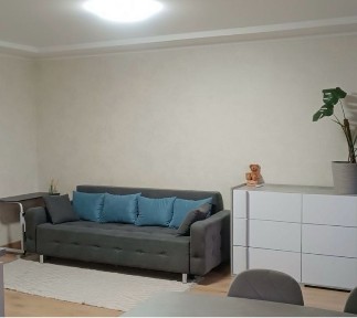 Продам 3-х кімнатну квартиру.