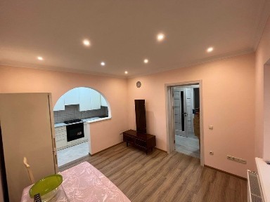 Будинок з ремонтом Калинівський ринок Хотинська