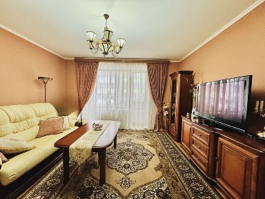 Продаж 2 кім квартири цегла інд. опалення