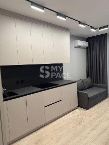 Київ, Дніпровський, вулиця Каховська 62а