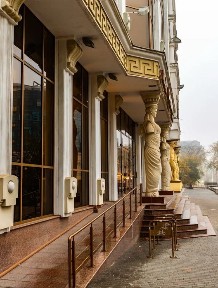 От хозяина, магазин-офис БЦ Ольвия Греческая