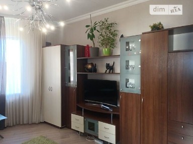 Миколи Лаврухіна вулиця, мікрорайон Троєщина, район Деснянський, Київ, вул. Миколи Лаврухіна 6 • ID 33594676