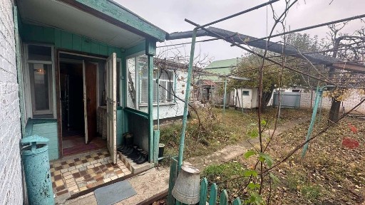 Будинок. Юрівка. пров. Український