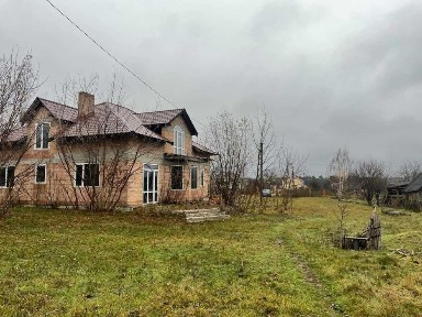 Продаж будинку с. Дениші ( 18 км від міста)