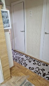 Продаж чудовоі 2 кімнатноі квартири в м-р Росвигово