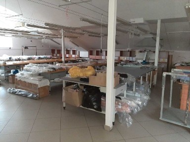 Продам 3-й поверх універсального приміщення по вул. Оборонній.