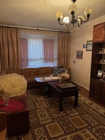 Продаж 3-о кімнатної квартири по вул. Капушанська