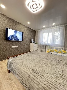 3 кім. квартира в центрі м. Благовіщенське.