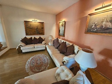 Продажа 5-комнатной квартиры 150 м², Юрия Савченко ул., 1А