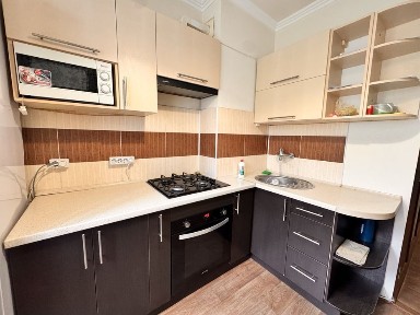 Здам 1 кімнатну квартиру в косметичному ремонті