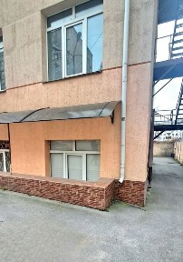 С отоплением БЕЗ% Аренда офиса м. Палац України-5хв с водой Печерськ