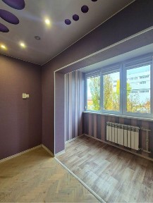 Терміновий продаж 3 кімнатної квартири в центрі міста.