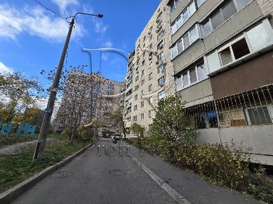 Продаж 3 кімн. квартири Татарка, вулиця Отто Шмідта 26Б