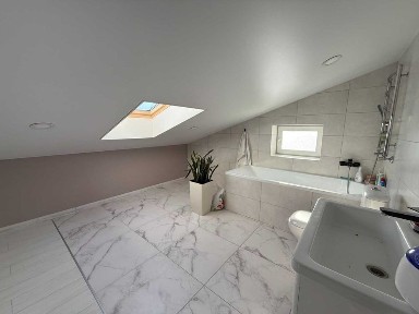 (5) Продам будинок в смт. Стрижавка 8116