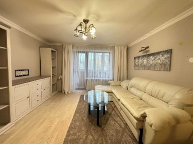 Сдам уютную квартиру на Левитана\Люстдорфская дор., кирпичный дом.