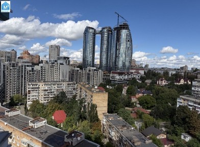 Київ, вул Саперне Поле 14/55