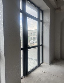 Продаж комерційного приміщення в новобудові!