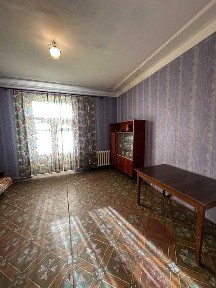 Квартира в гарному, тихому місці!