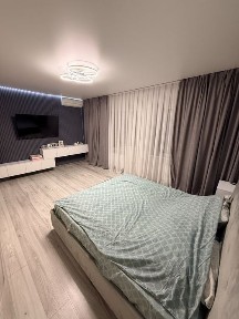 Продаж будинку в центрі міста